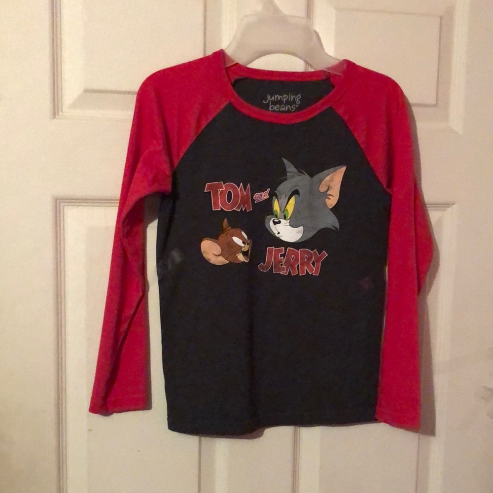 Tom and Jerry Red & Gray Graphic Long Sleeve T-Shirt Boys 8 Jumping Beans